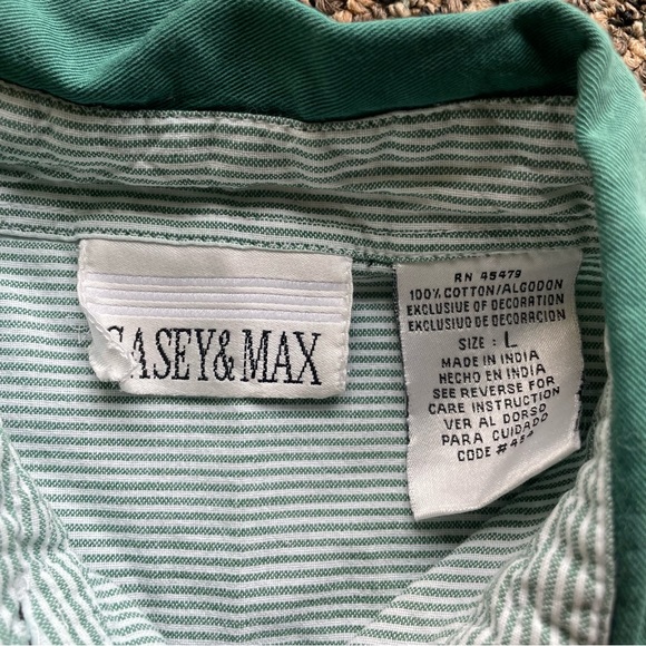 Casey and Max Green Embroidered Button Up Shirt - Picture 3 of 3